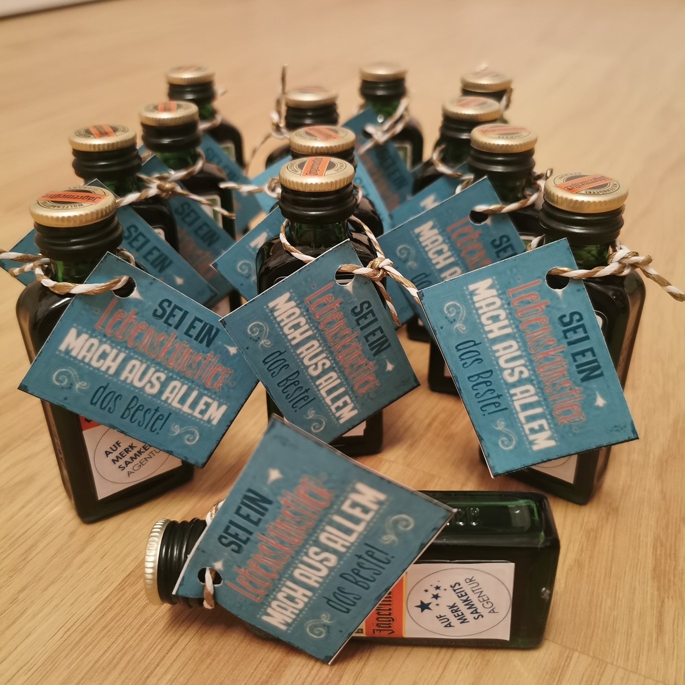 Kleiner Gruß mit Jägermeister zum schmunzeln